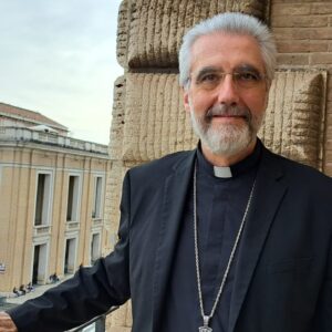 Monseñor Marín: “La sinodalidad debe llevarnos a la radicalidad en el compromiso, a la vanguardia”