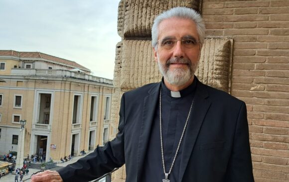 Monseñor Marín: “La sinodalidad debe llevarnos a la radicalidad en el compromiso, a la vanguardia”