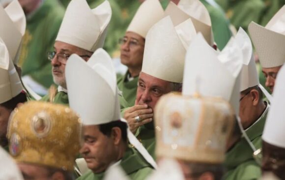 Do Vaticano II ao Sínodo da Sinodalidade, a Igreja aprendendo a caminhar junta