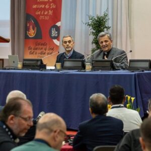 O cardeal Mario Grech fala sobre o papel essencial da vida consagrada na jornada sinodal da Igreja