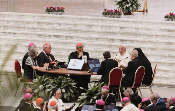 Pistas para la implementación del Sínodo: para hacer realidad la sinodalidad