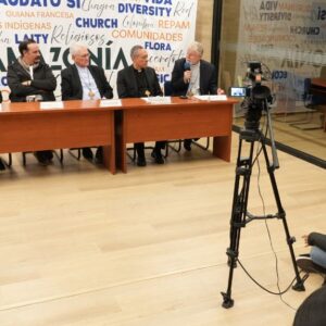 Rueda de prensa Encuentro de Obispos de la Amazonía: una Iglesia sinodal al servicio de la vida