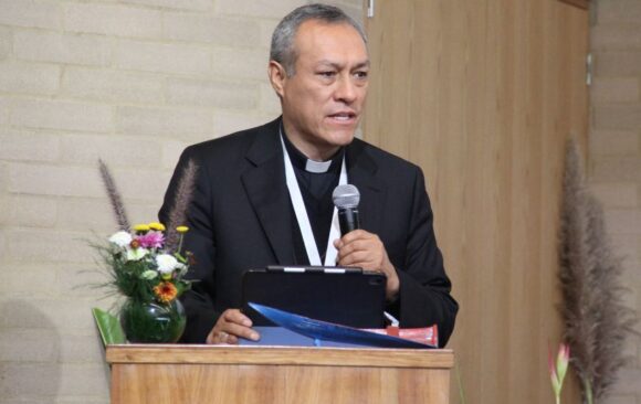 Mons. Lizardo Estrada: “Celebrar Nicea hoy es confesar que la sinodalidad está en el ADN de la Iglesia”