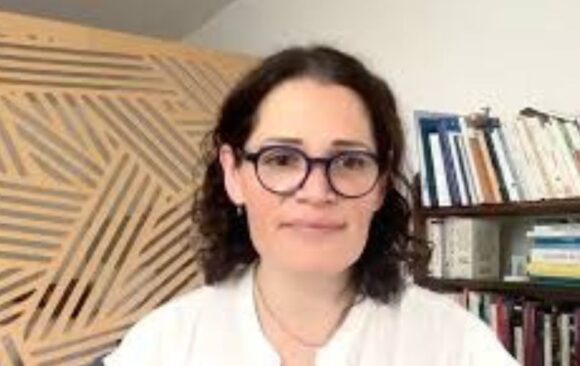 Ana Paula Hernández: “Sinodalidad es el nombre que debería hoy tener la construcción de paz”