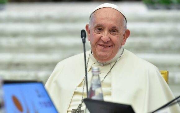 Cristina Inogés: el camino sinodal de Francisco nace de la vida, los procesos y la escucha del Espíritu