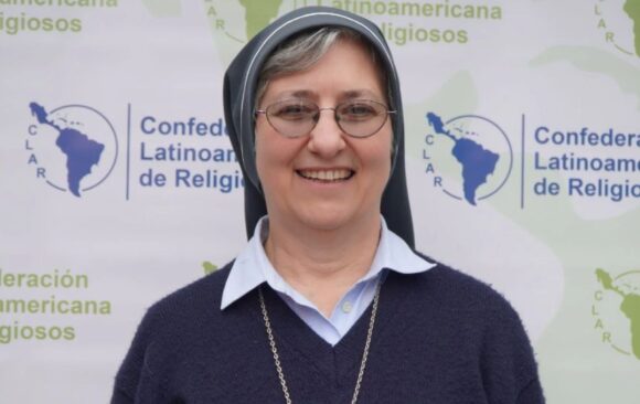 “Adviento es silencio, escucha y discernimiento”: la Hna. María Inés Castellaro reflexiona sobre el camino sinodal