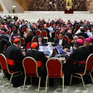 Formación para el sacerdocio y misión en el entorno digital: el Sínodo publica los dos primeros Informes finales de los Grupos de Estudio