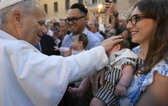 Diez años después de Amoris laetitia: el Vaticano promueve un nuevo discernimiento sinodal sobre la familia