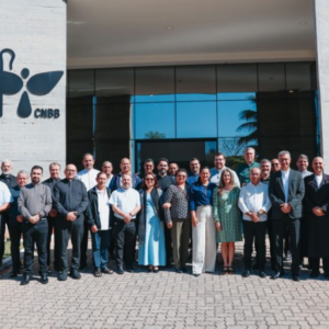 La comunión se construye escuchando: reflexión sobre sinodalidad inspira encuentro de secretarios de la Iglesia en Brasil